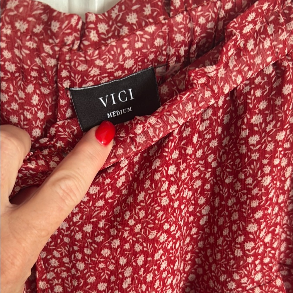 Red Floral Ruffle Mini Skort - Picture 2 of 2